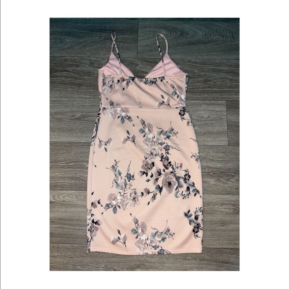 Never worn - Picture 2 of 2
